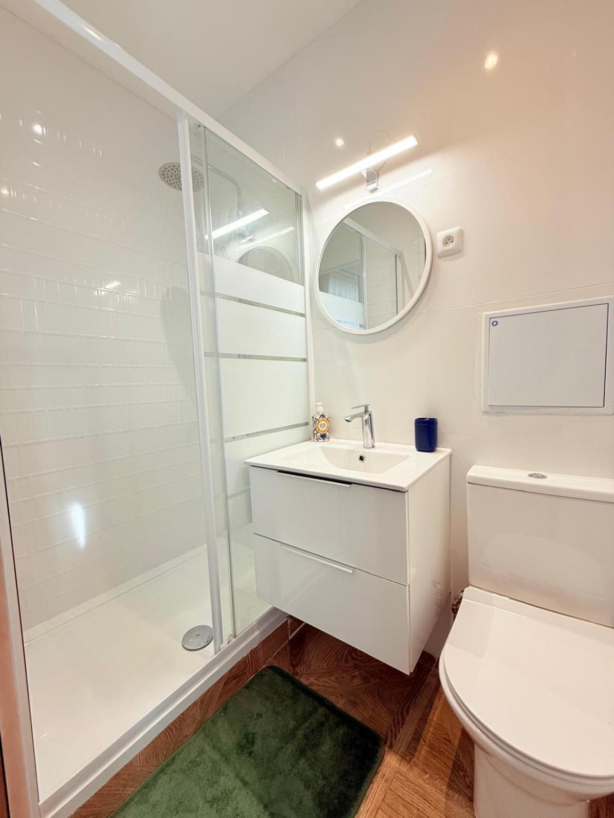 Maisons Detente Jardin, Terrasse Vue Mer Et Spa מרסיי חדר תמונה
